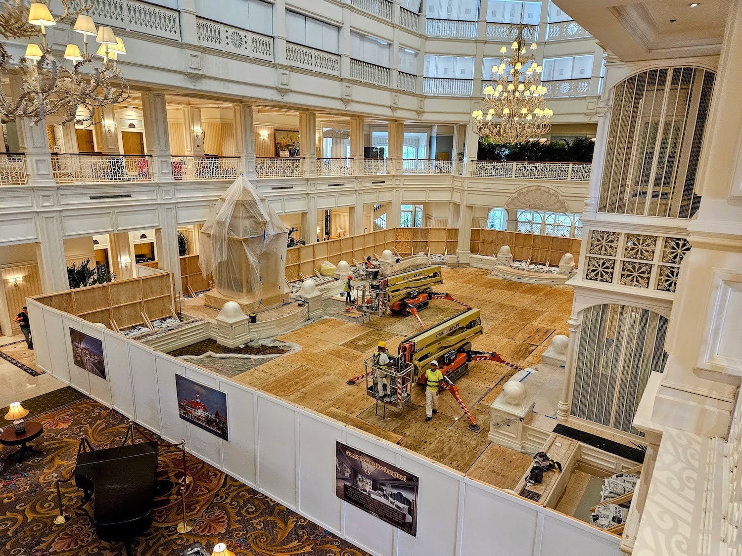 Refurbishments in Grand Floridian's Lobby