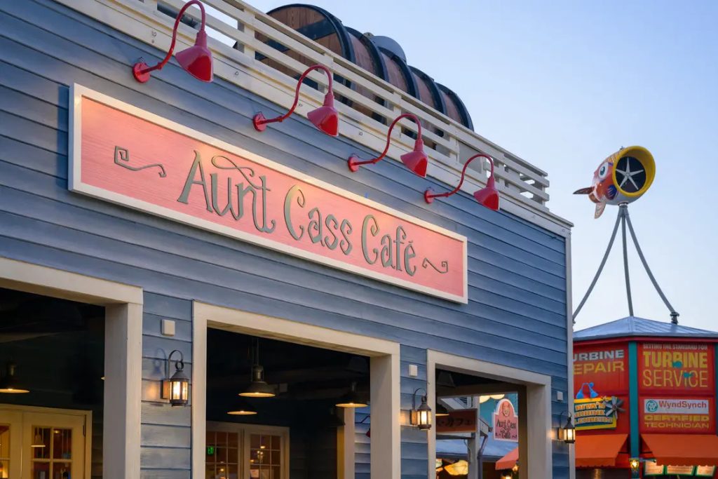 Aunt Cass Café