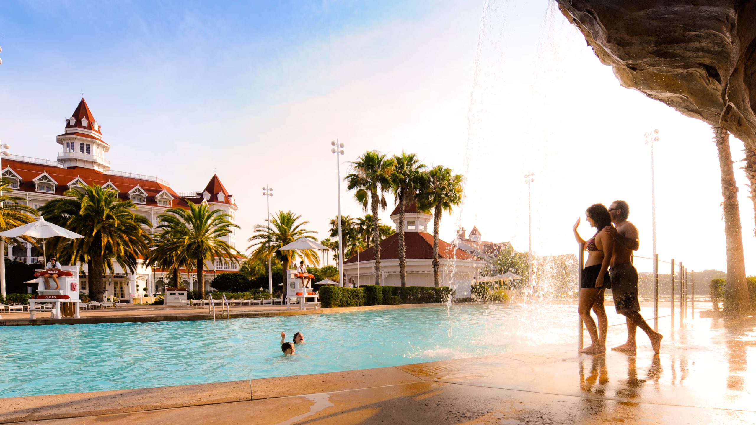 Courtyard Pool - Grand Floridian