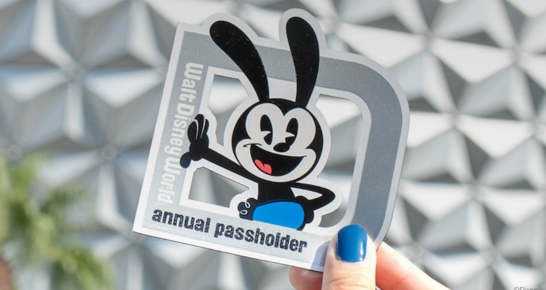 Oswald the Lucky Rabbit Passholder Magnet