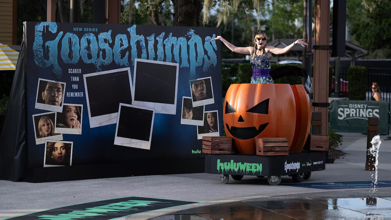 Halloween Live Entertainment at Disney Springs