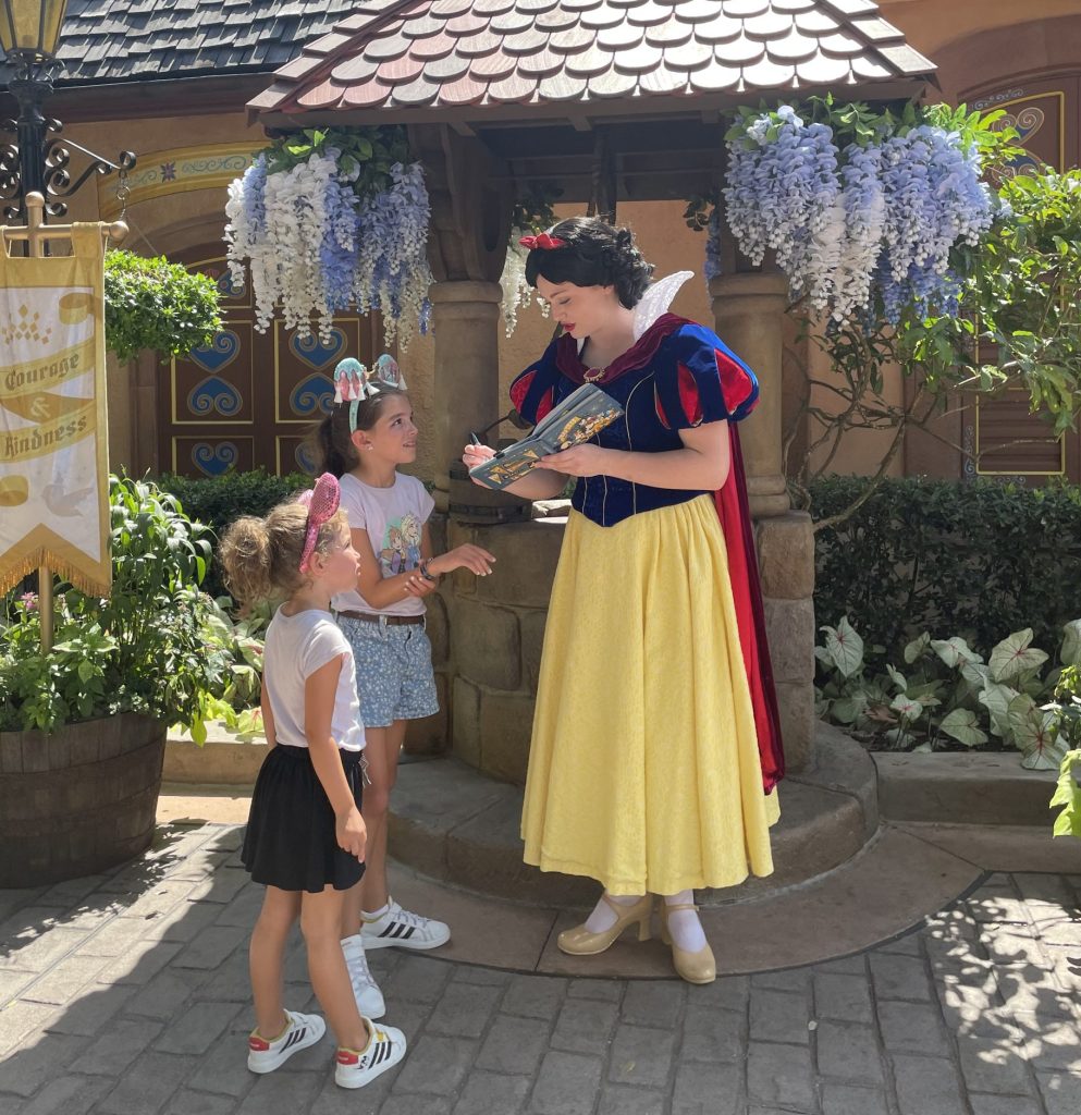 Snow White Disney World
