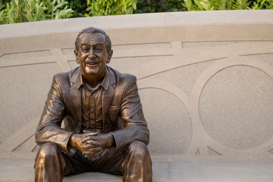 Walt the Dreamer Statue