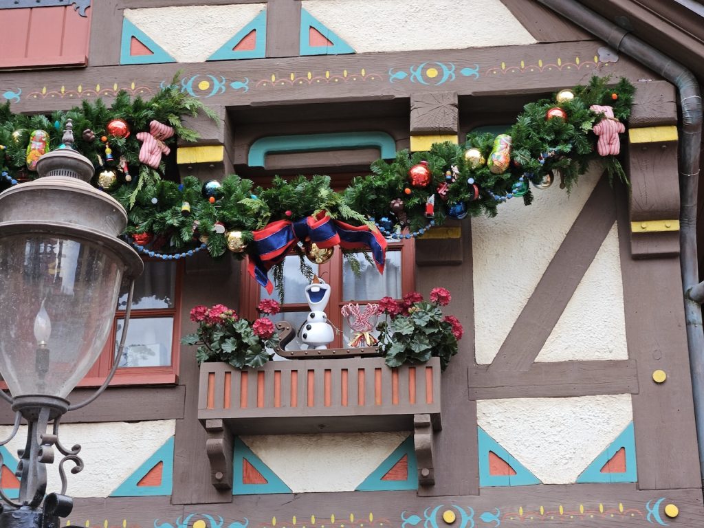 Olaf Holiday Tradition Expedition Germany Pavilion Close Up