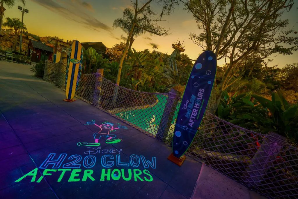 H2O Glow After Hours Returns to Walt Disney World