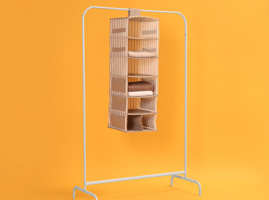 Hanging Organizer.