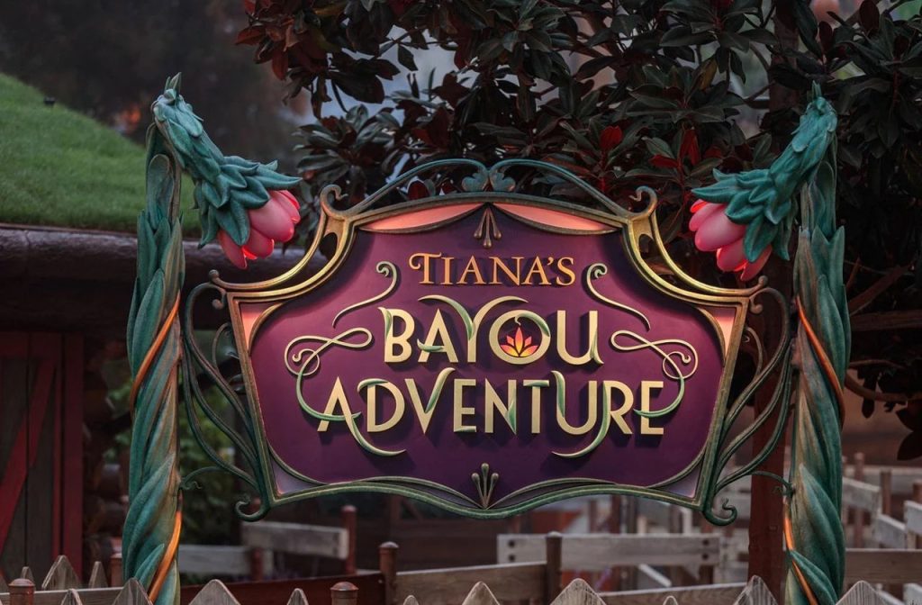 dlr-tianas-bayou-adv-sign