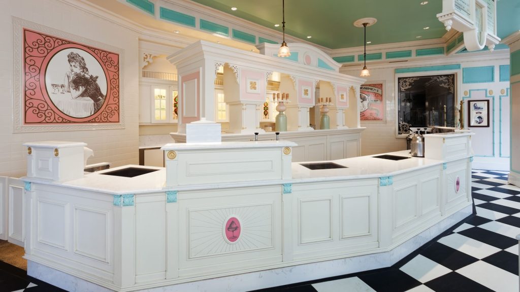 Plaza Ice Cream Parlor