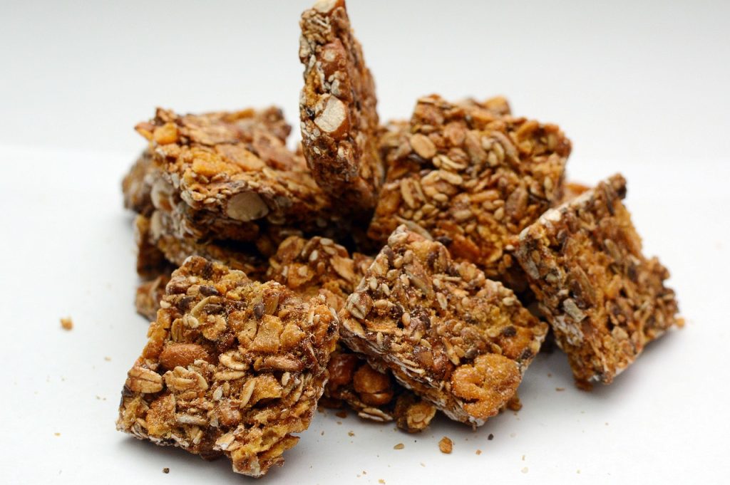 Granola-6989373_1280