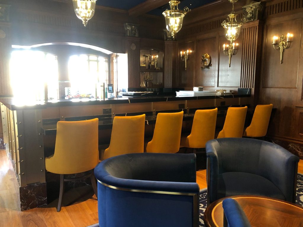 WDW-EPCOT-Canada-Pavilion-Chateau-de-Voyage-DVC-Welcome-Home-Center-Interior-4