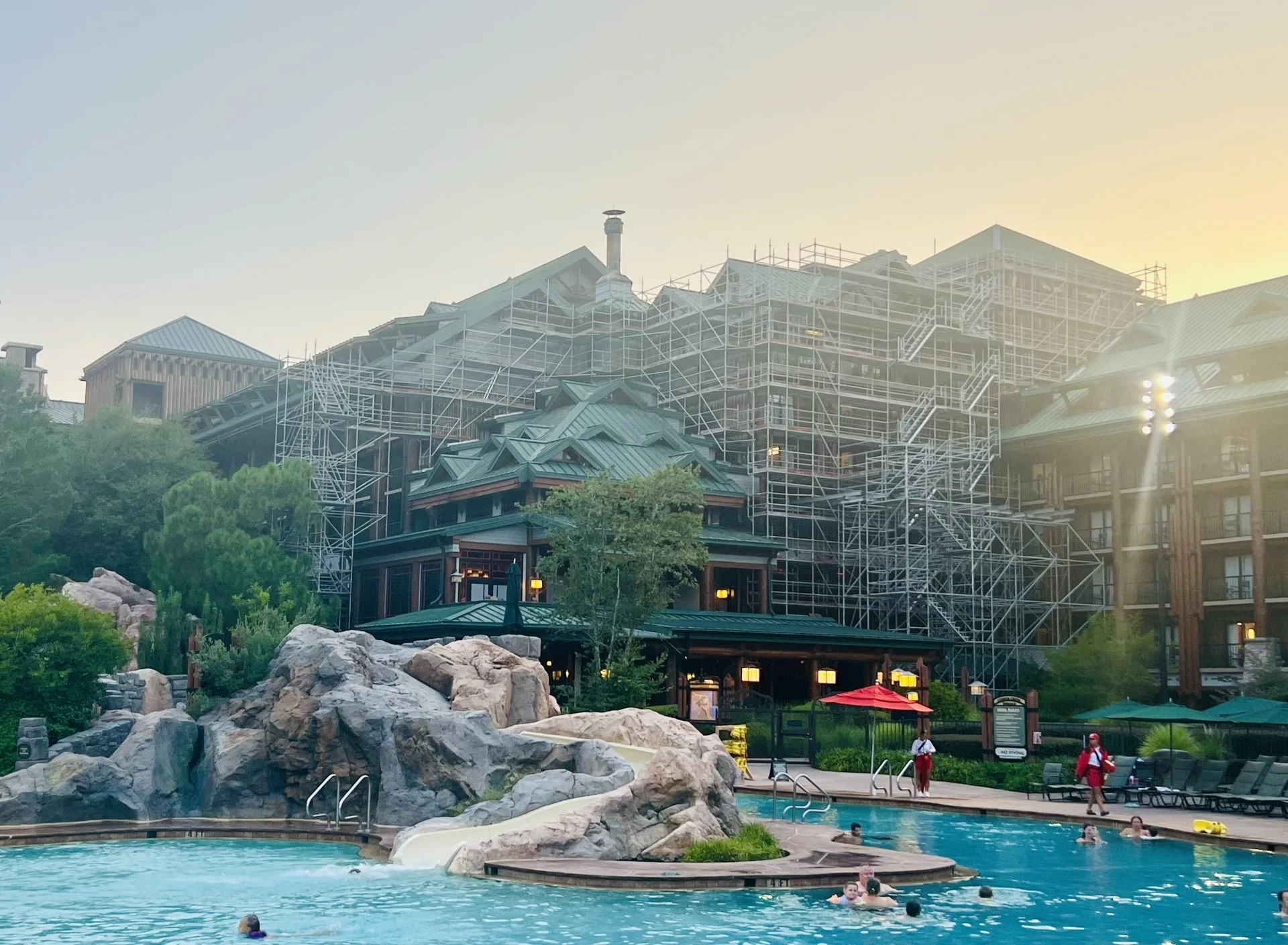 Wilderness-Lodge-Construction-1