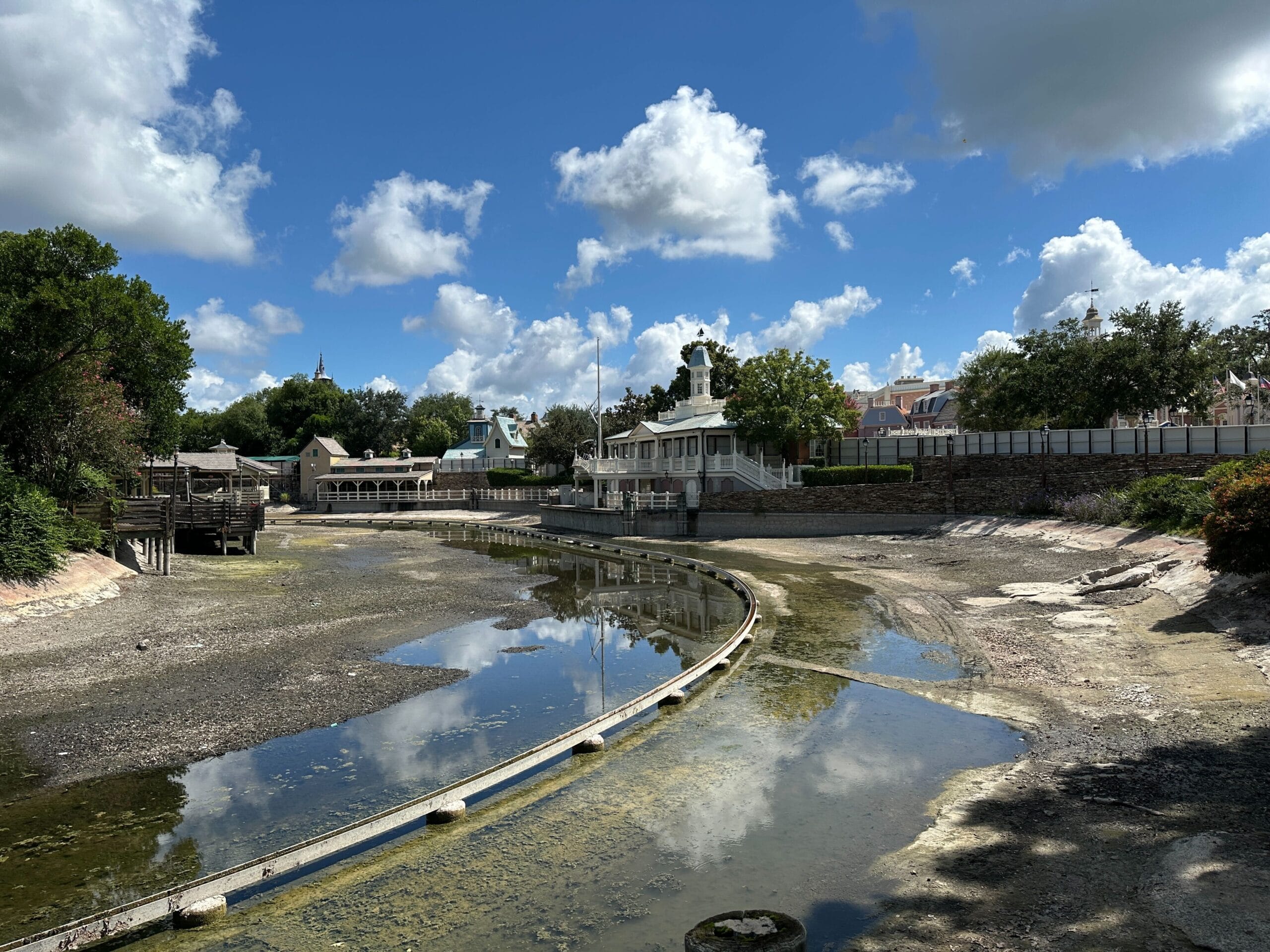 wdw-mk-rivers-of-america-08.20.25-5192