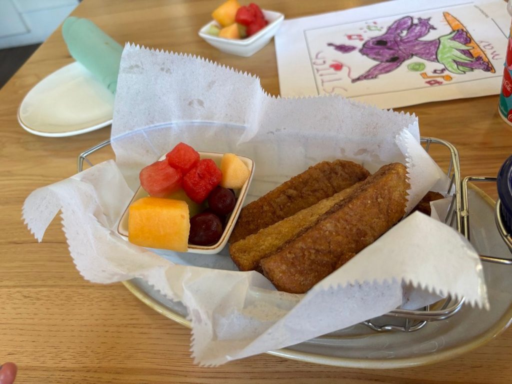 Wind & Waves Breakfast