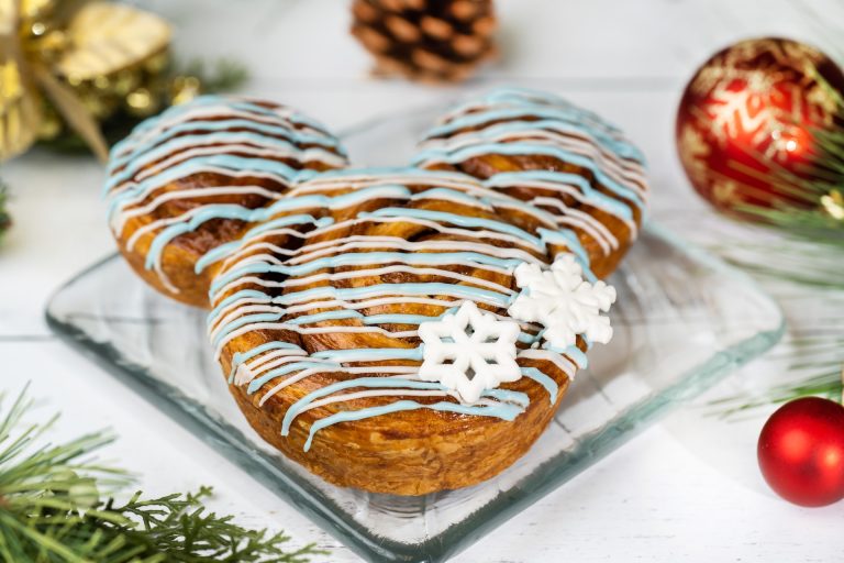 Snowflake Cinnamon Roll