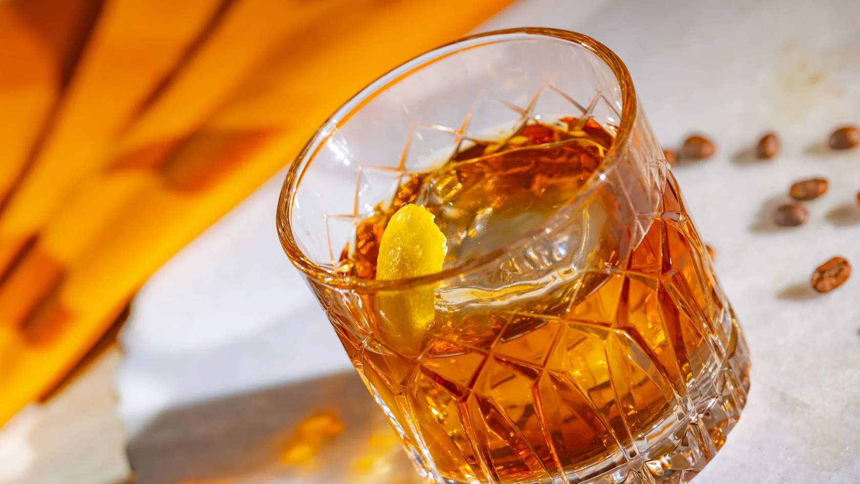 WDW_GF_ThePerch_SunshineStateRumSazerac_STYLIZED_101525_4822_NT-16x9