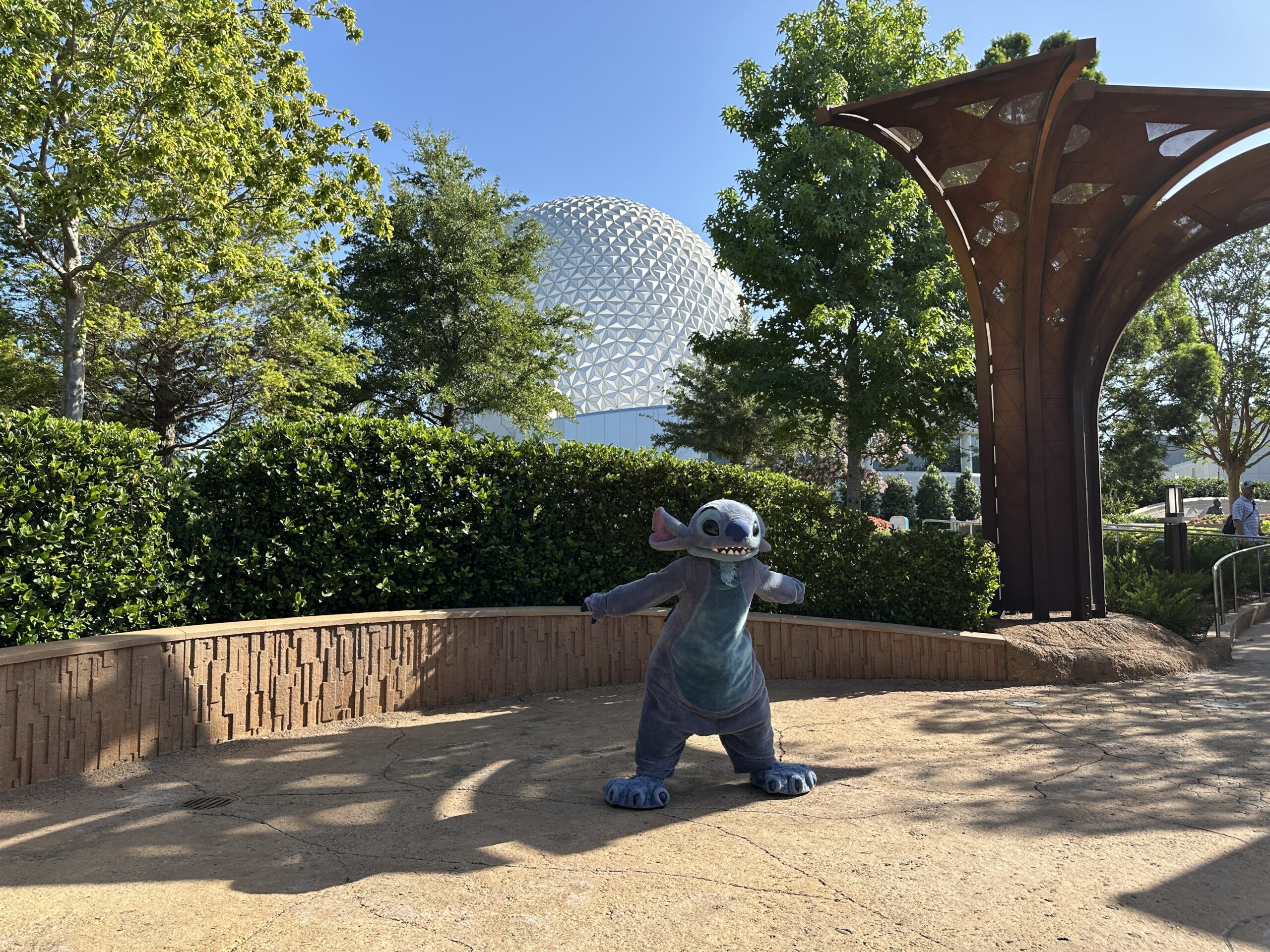 wdw-epcot-stitch-626-day-2026-5043-1-scaled