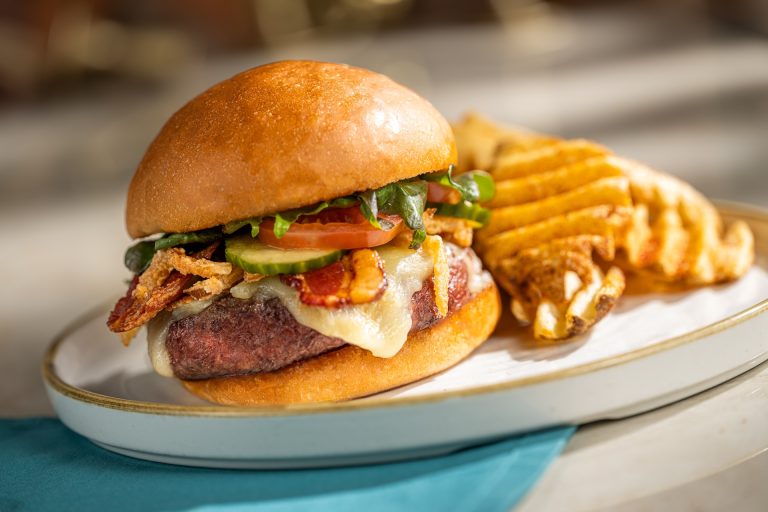 WDW_SS_TurfClub_TurfClubBurger_STYLIZED_091426_0210_SA