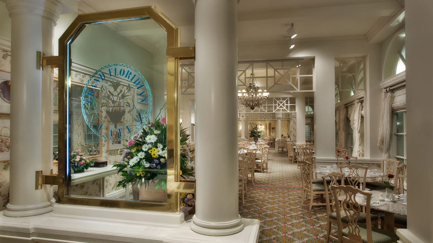 grand-floridian-cafe-entrance