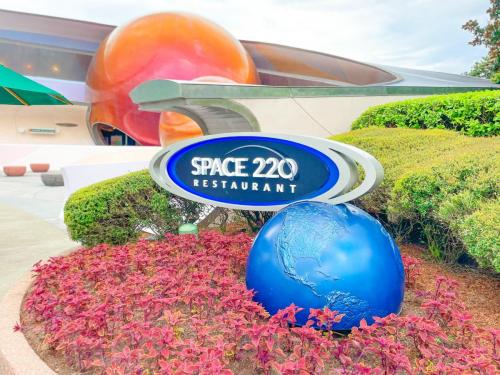 Space 220 is located next to Mission Space at Epcot (Photo from Instagram: @disneyforfoodies).