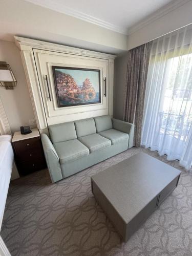DVC Riviera Resort Studio sofa